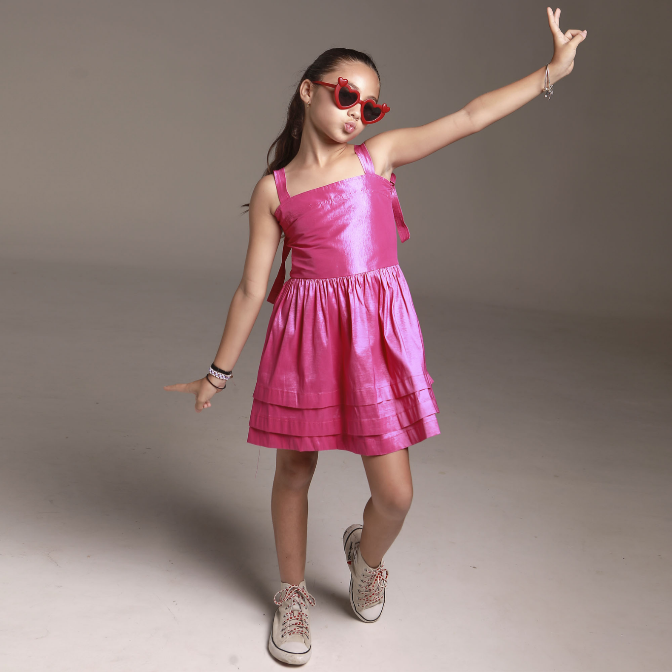 VALE DRESS