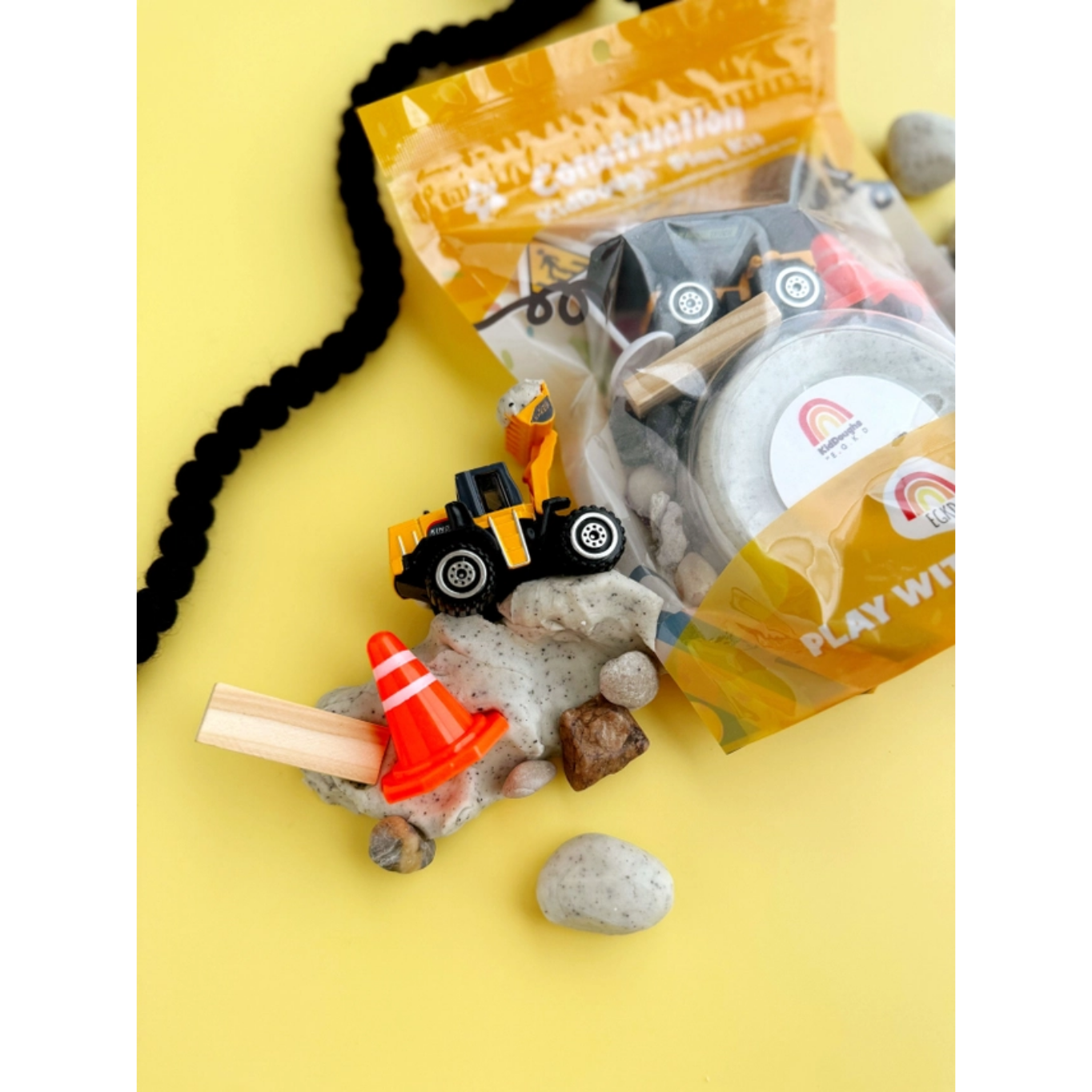 KID DOUGH PLAY KIT